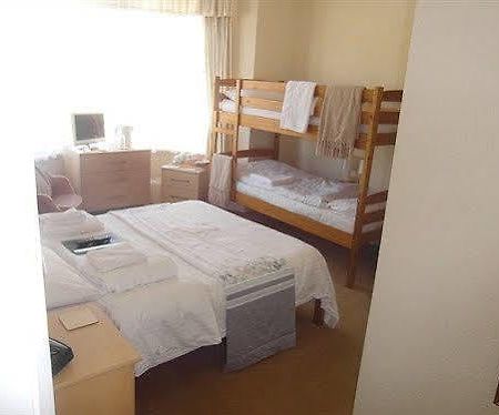 Kingsway Lodge Guest House 托基 外观 照片